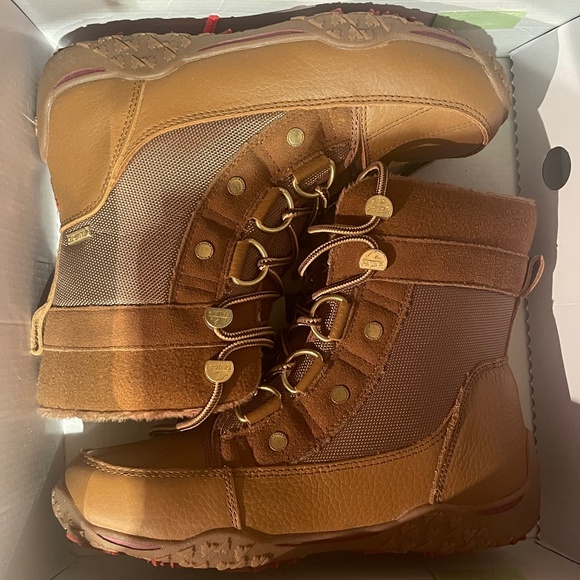 Brand New Women’s PAJAR Galice Lace-Up Boot - Picture 1 of 11